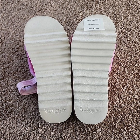 Kids Pink Koolaburra by Ugg Fur Sandals Size 3 Style #1113931 - Picture 6 of 6